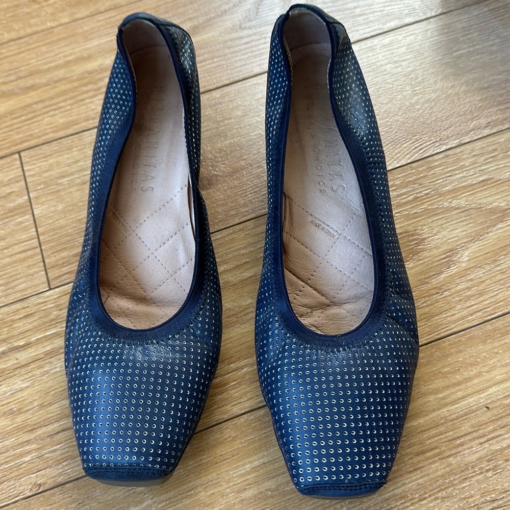 Hispanitas navy blue slip on wedge, all leather made in Spain, size 41